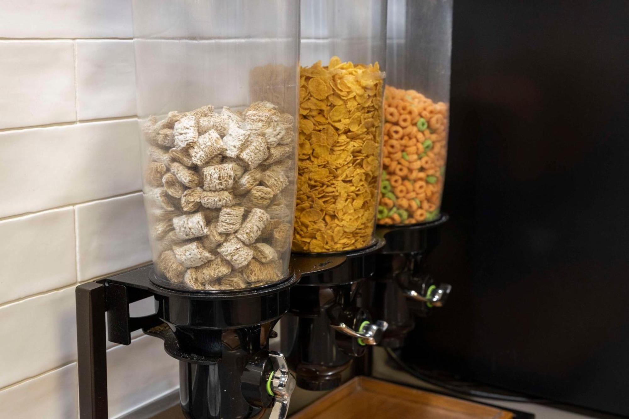 Hampton Inn Kent/Akron Area Esterno foto
