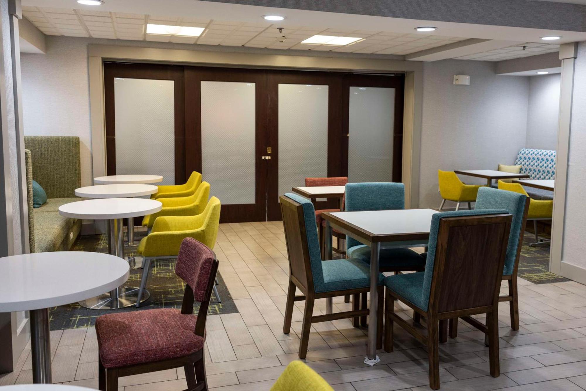 Hampton Inn Kent/Akron Area Esterno foto