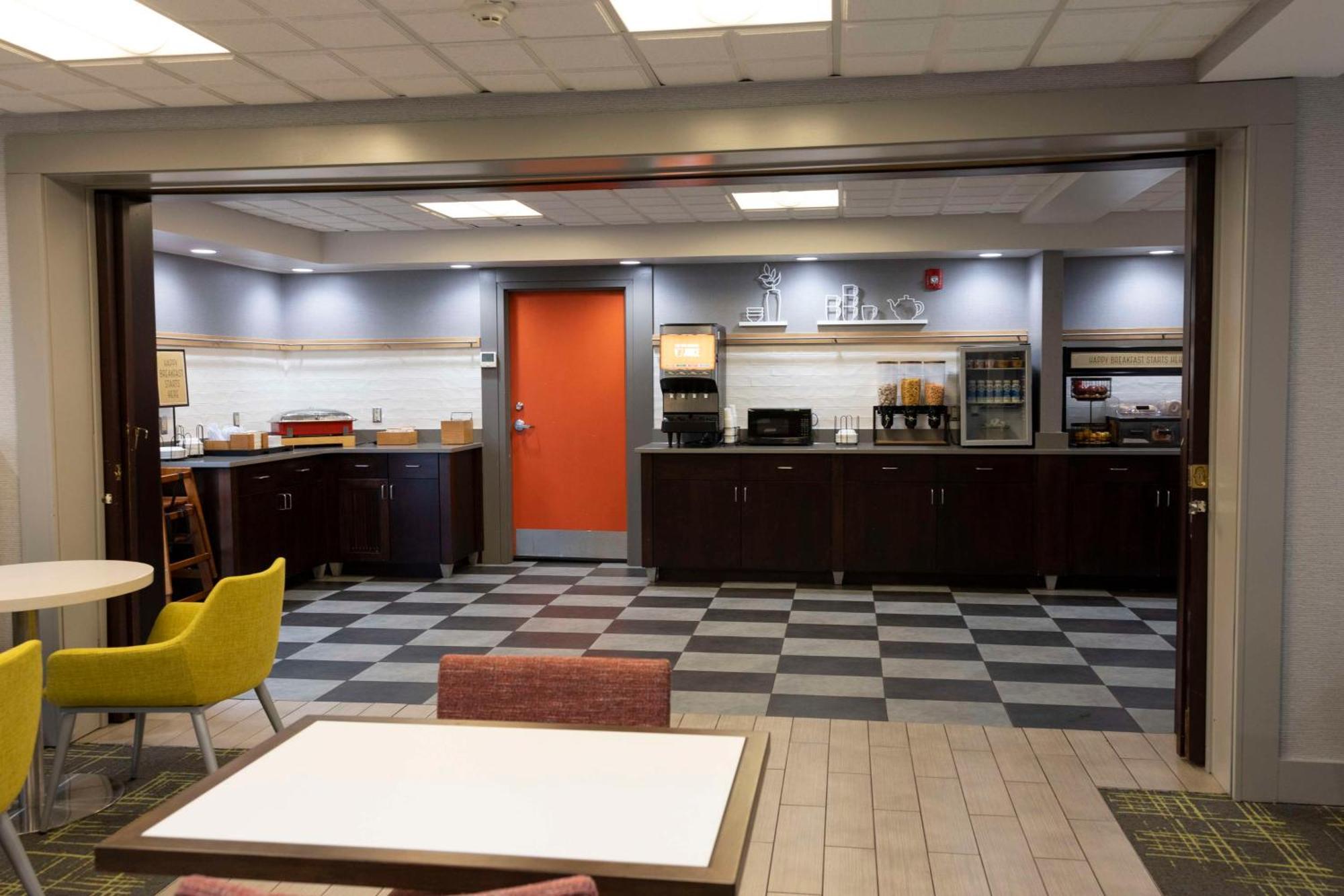 Hampton Inn Kent/Akron Area Esterno foto