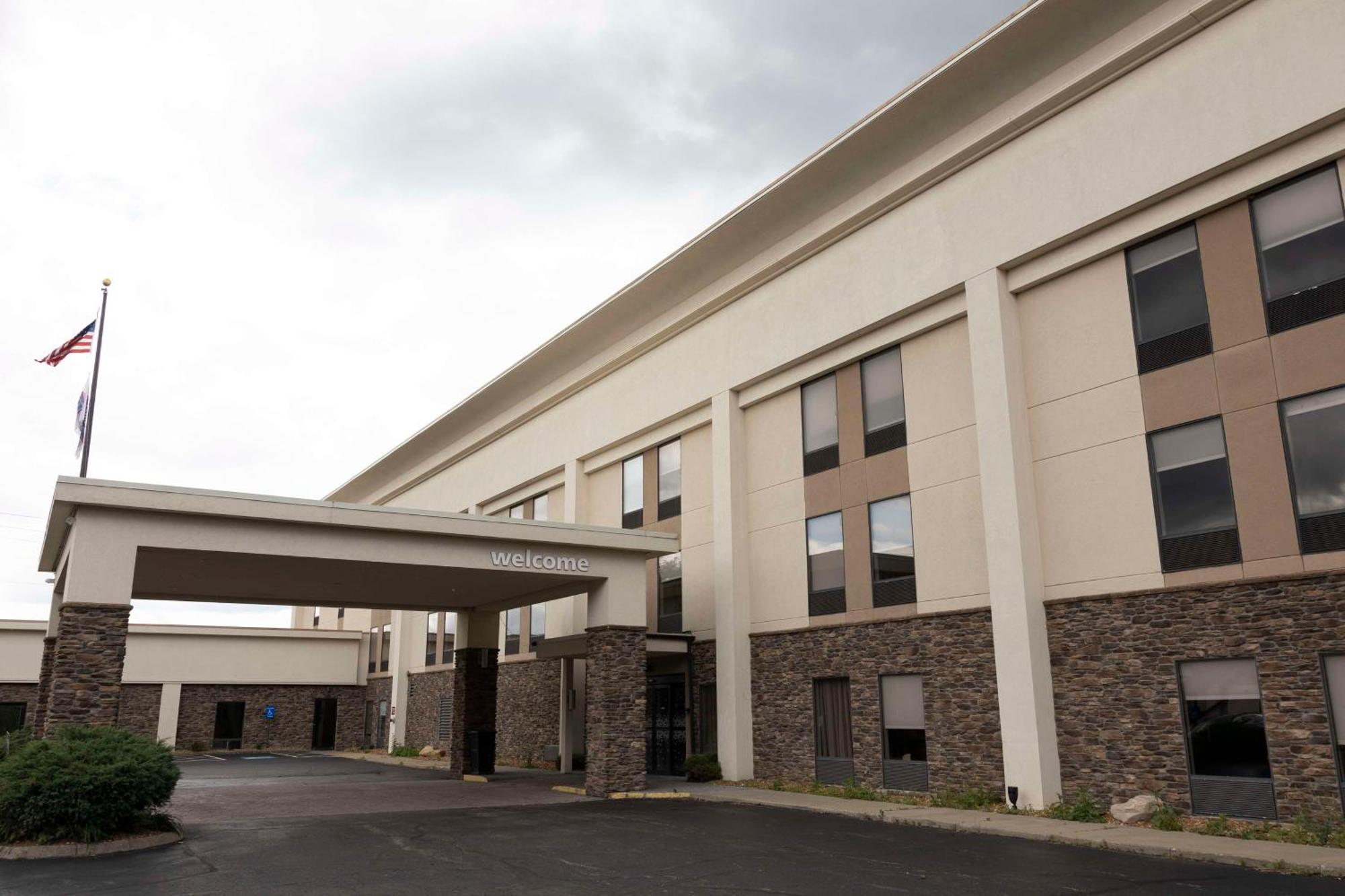 Hampton Inn Kent/Akron Area Esterno foto