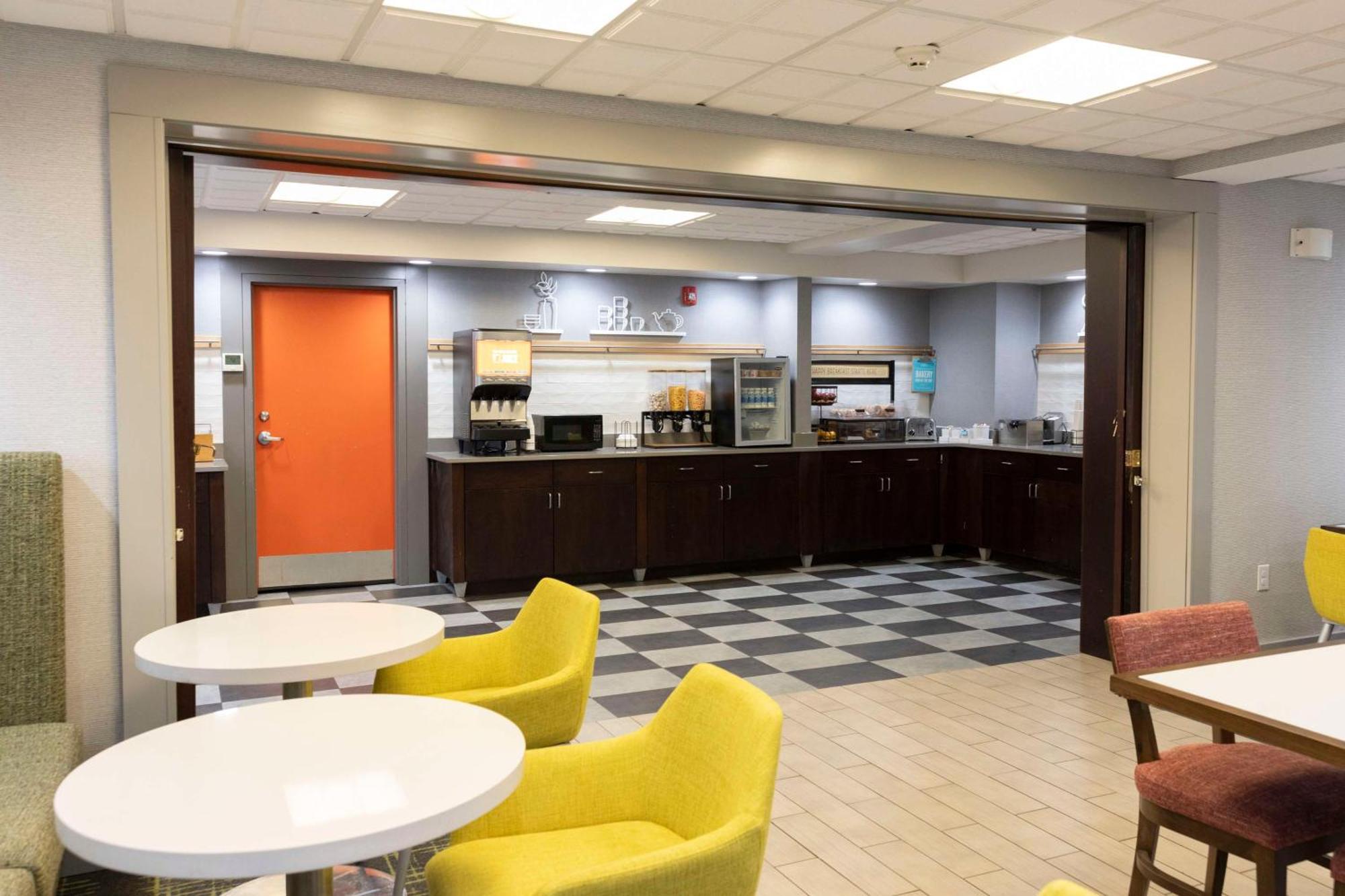 Hampton Inn Kent/Akron Area Esterno foto
